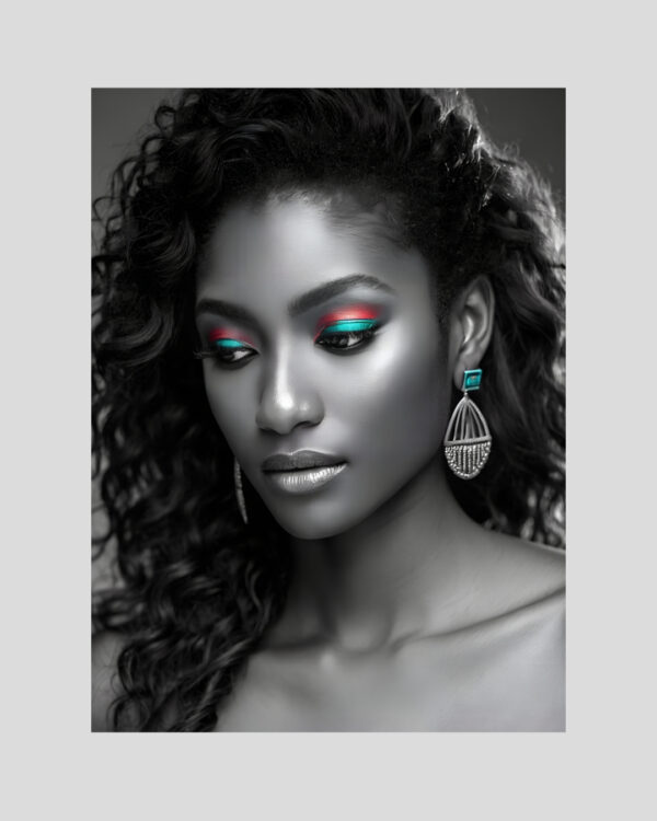 Portrait artistique en noir et blanc d’une femme noire antillaise avec maquillage turquoise et corail – affiche créole